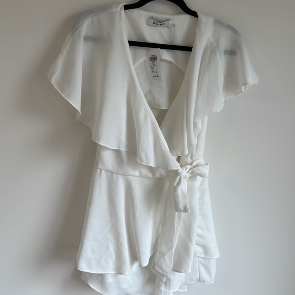 Do+Be White Wrap Romper Size Large NWT - Picture 3 of 4